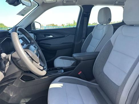 Used 2022 Chevrolet TrailBlazer LS image 23