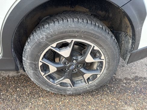 Used 2020 Subaru Crosstrek 2.0i Premium w/ Moonroof Package 1 image 7