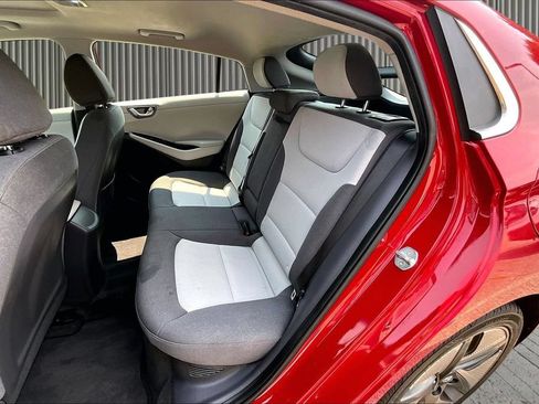 Used 2020 Hyundai Ioniq SEL FWD image 26