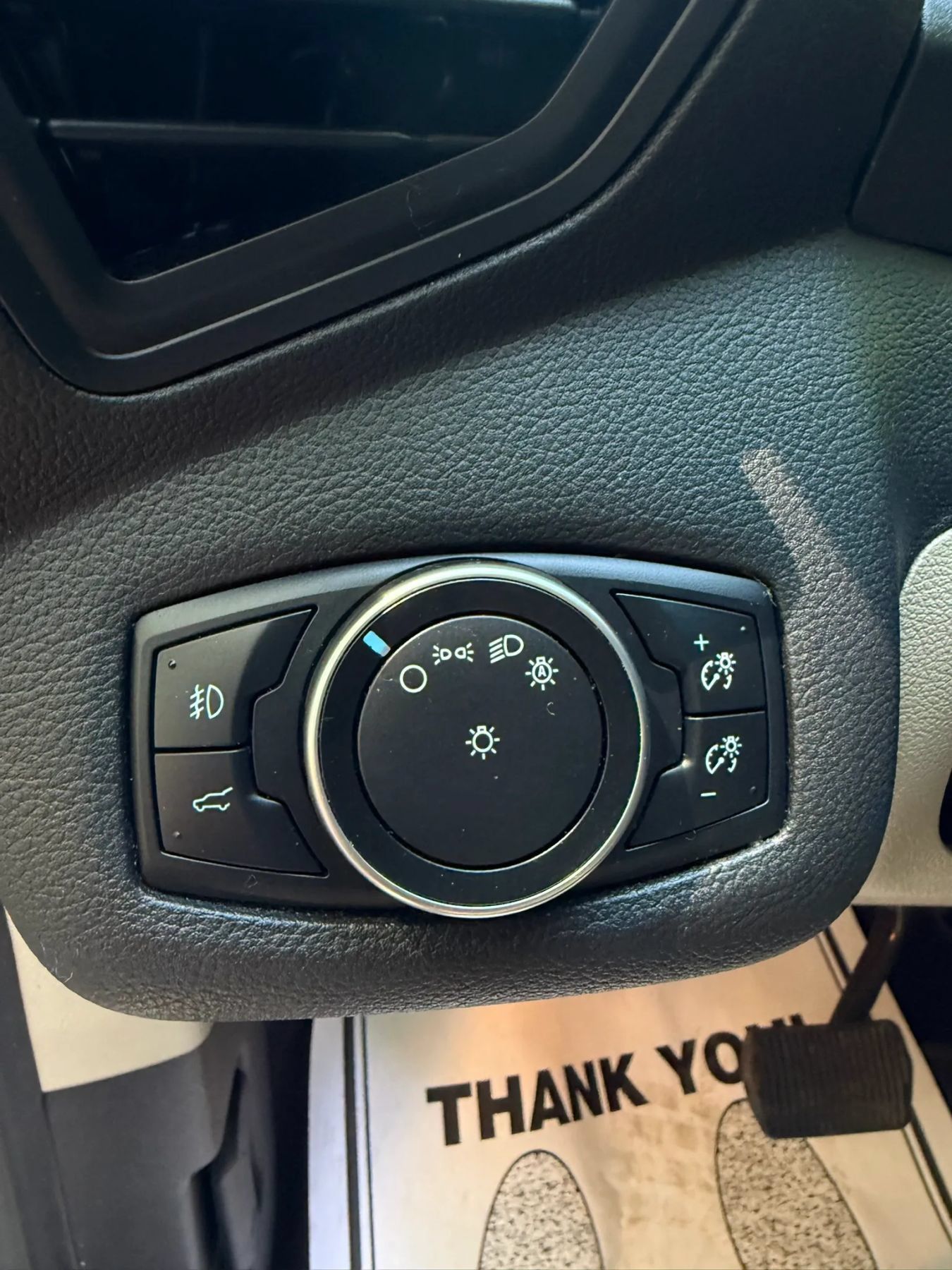 Used 2017 Ford Escape SE FWD image 20