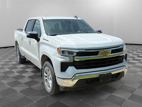 Certified 2024 Chevrolet Silverado 1500 LT AWD/4WD image 7