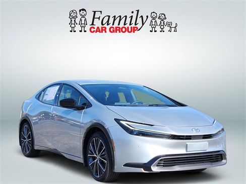 New 2026 Toyota Prius XLE image 2