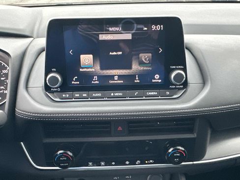 New 2026 Nissan Rogue SV AWD/4WD image 30