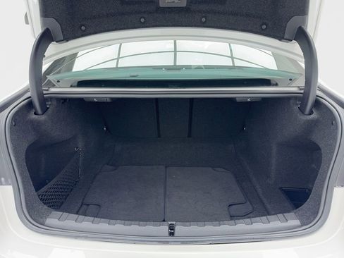 Used 2025 BMW 330i Sedan image 13