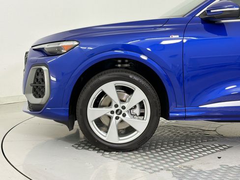 New 2026 Audi Q5 Premium Plus image 11