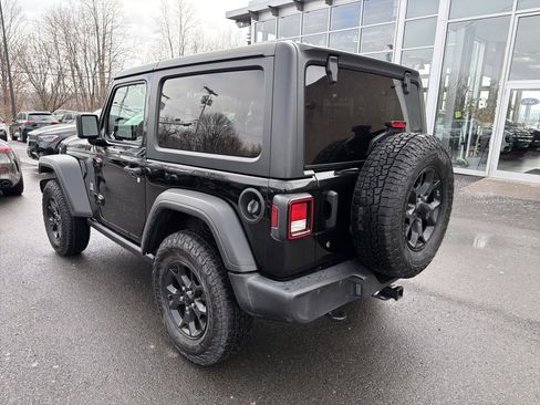 Used 2021 Jeep Wrangler Sport image 5