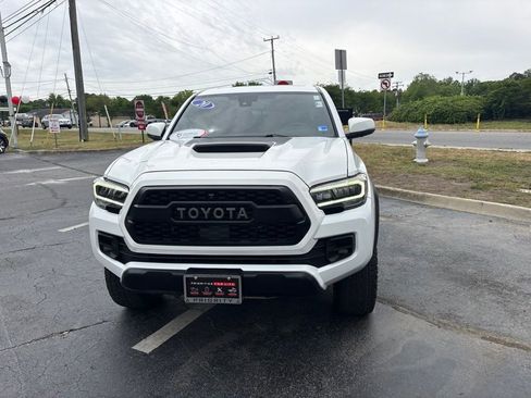 Used 2020 Toyota Tacoma TRD Pro AWD/4WD image 7
