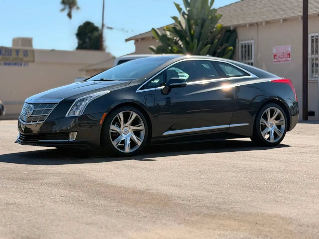 Used 2014 Cadillac ELR w/ Luxury Package FWD image 6