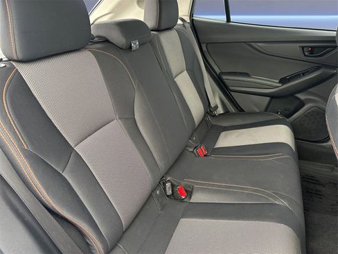 Used 2021 Subaru Crosstrek 2.0i Premium w/ Moonroof Package image 18