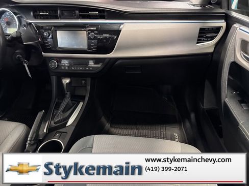Used 2014 Toyota Corolla LE image 15
