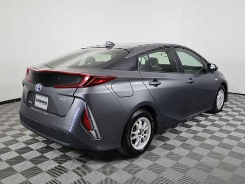 Used 2021 Toyota Prius Prime XLE w/ Carpet Mat Package (TMS) FWD image 2