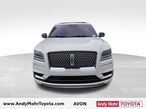Used 2018 Lincoln Navigator L Reserve w/ Technology Package image 3