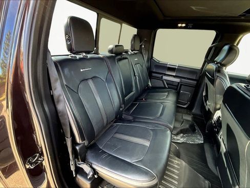 Used 2019 Ford F150 Platinum w/ Equipment Group 701A Luxury image 29