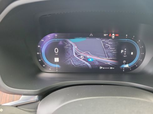 Used 2023 Volvo V60 B5 Cross Country Plus image 10