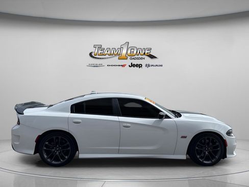 Used 2023 Dodge Charger Scat Pack w/ Plus Group RWD image 9