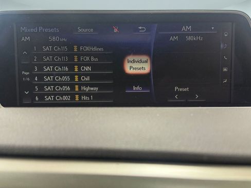 Used 2018 Lexus RX 450hL Premium image 22