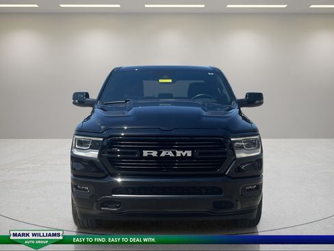 Used 2023 RAM 1500 Laramie AWD/4WD image 7