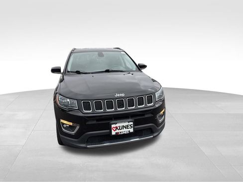 Used 2020 Jeep Compass Limited AWD/4WD image 4