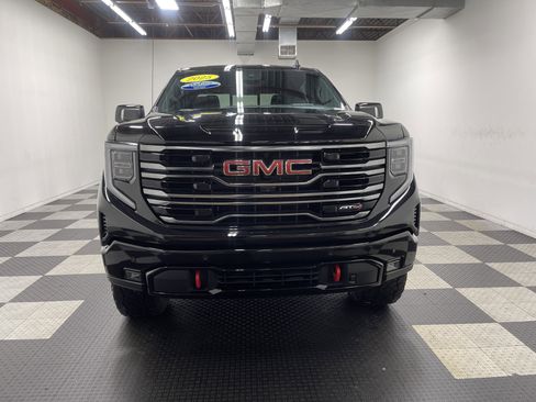 Used 2025 GMC Sierra 1500 AT4 w/ AT4 Premium Package image 7