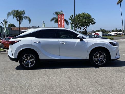 Used 2024 Lexus RX 350 FWD w/ Technology Package image 43