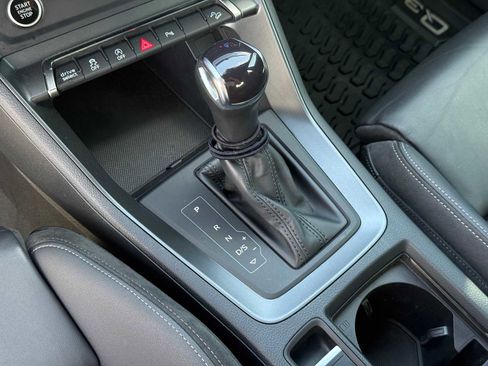 Used 2022 Audi Q3 2.0T Premium image 23