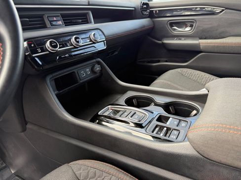 Certified 2024 Honda Pilot Sport image 13