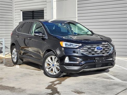 Used 2020 Ford Edge Titanium w/ Equipment Group 301A image 2
