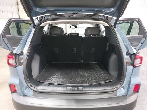 Used 2025 Ford Escape Platinum w/ Premium Technology Package image 12