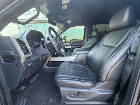 Used 2022 Ford F250 Lariat w/ Lariat Value Package AWD/4WD image 17