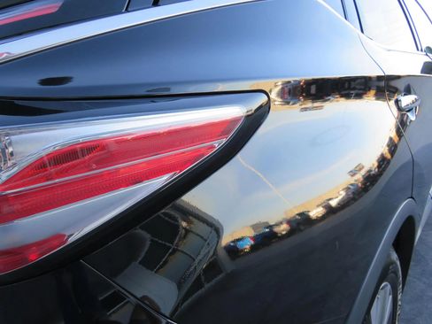 Used 2018 Nissan Murano S image 30