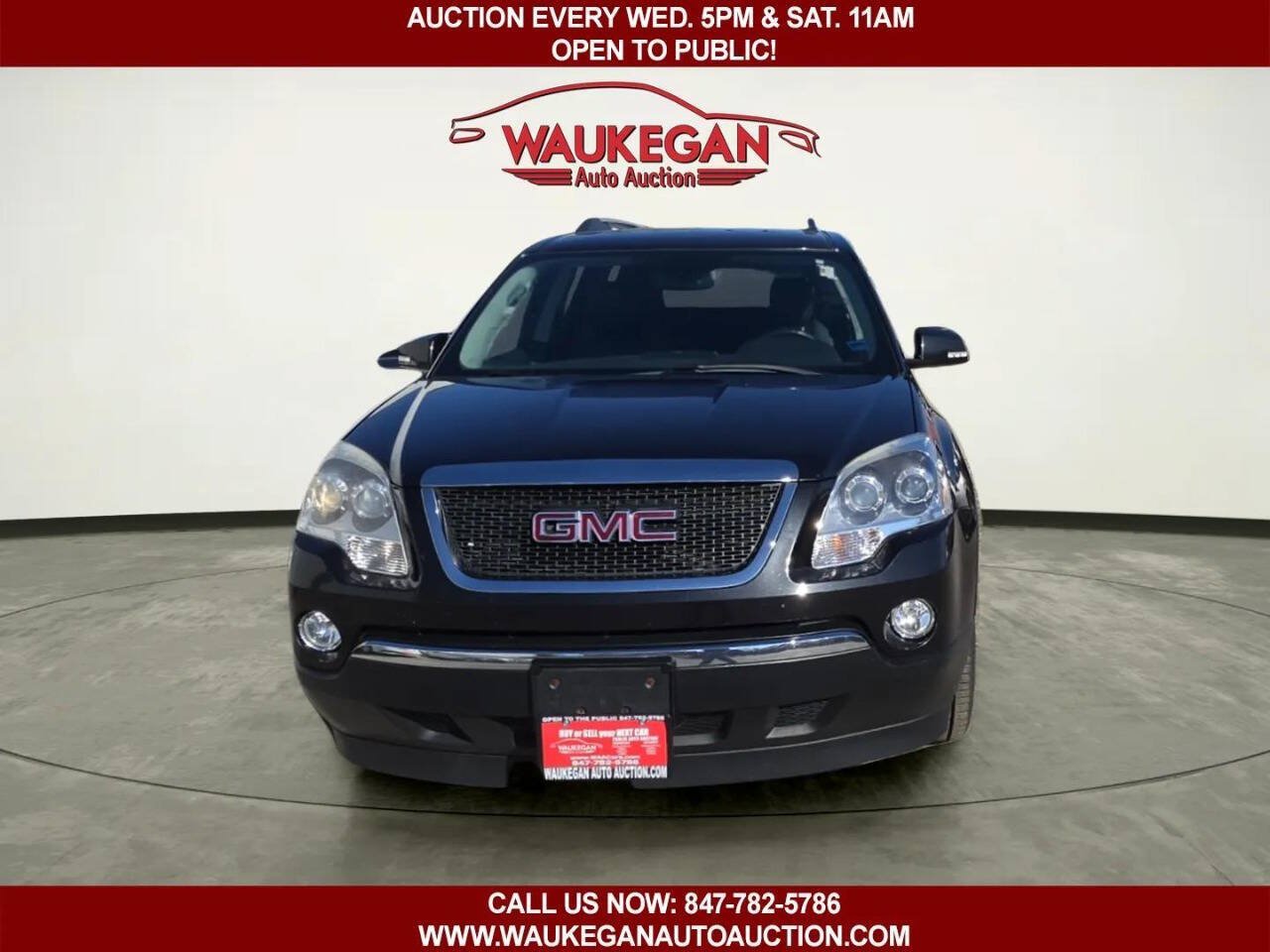 Used 2012 GMC Acadia SLT FWD image 2