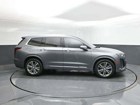 Used 2021 Cadillac XT6 Premium Luxury FWD image 15