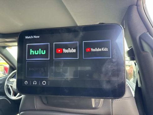 Used 2023 Cadillac Escalade Premium Luxury image 12