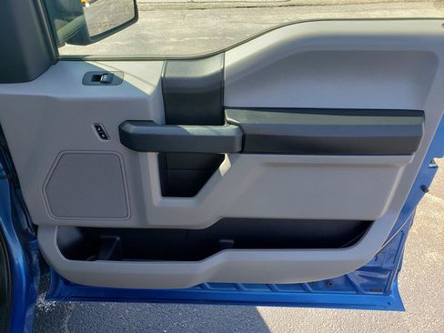 Used 2016 Ford F150 XL w/ Equipment Group 101A Mid AWD/4WD image 13