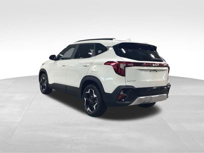 Certified 2024 Kia Seltos EX