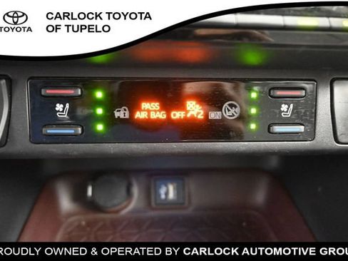 Used 2025 Toyota RAV4 Limited w/ Weather Package AWD/4WD image 17