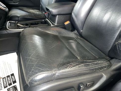 Used 2015 Honda CR-V Touring image 11