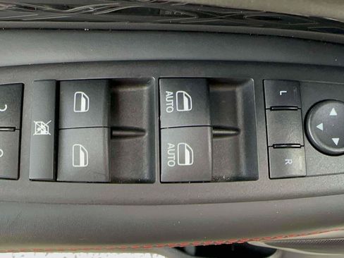 Used 2023 Dodge Durango Citadel image 13