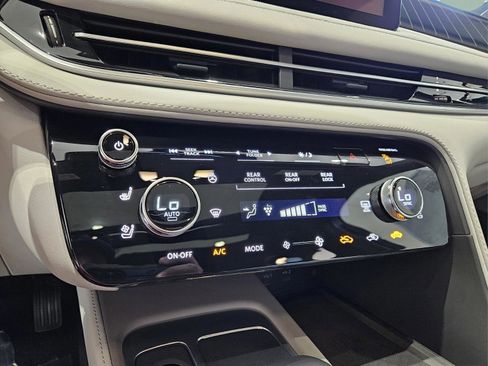 New 2026 INFINITI QX60 Autograph w/ Autograph Tech Package image 17