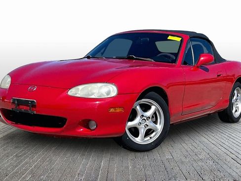 Used 2001 MAZDA MX-5 Miata RWD image 3