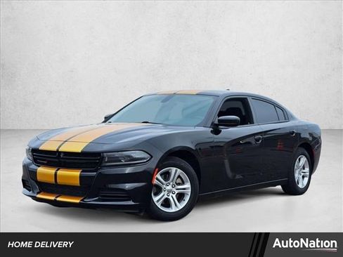 Used 2023 Dodge Charger SXT image 1