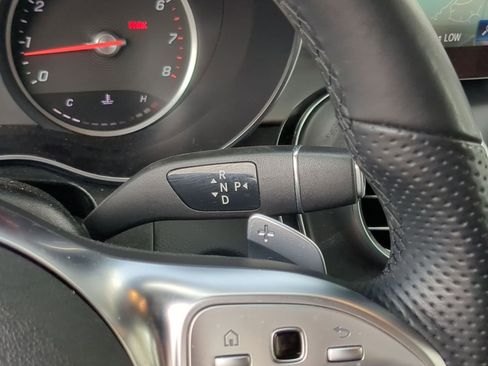 Used 2020 Mercedes-Benz GLC 300 image 19