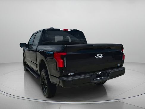 Used 2025 Ford F150 Lightning XLT image 23