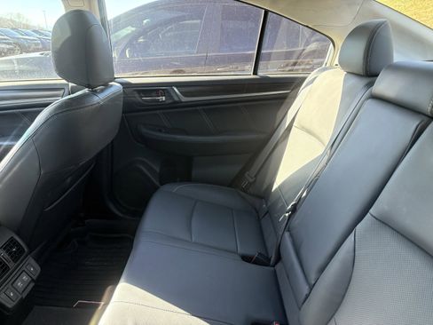 Used 2019 Subaru Legacy 3.6R Limited image 9