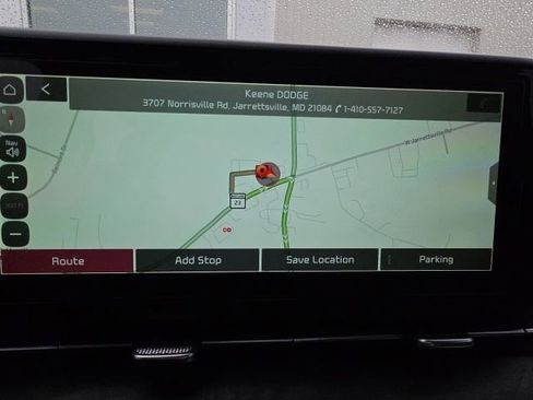 Used 2024 Kia Carnival EX FWD image 4