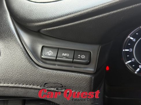 Used 2017 Cadillac Escalade Luxury RWD image 39