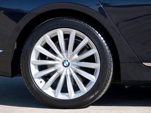 Used 2016 BMW 740i 740i * Executive Pk * Driver image 43