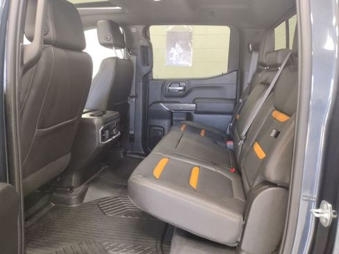Used 2021 GMC Sierra 1500 AT4 w/ AT4 Premium Package AWD/4WD image 33