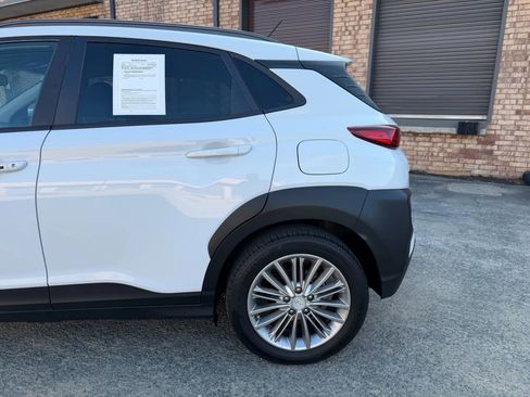 Used 2021 Hyundai Kona SEL image 5