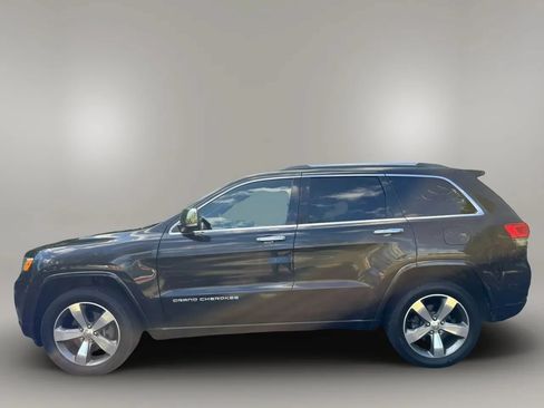 Used 2015 Jeep Grand Cherokee Overland w/ Advanced Technology Group AWD/4WD image 6